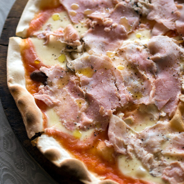 Pizza Prosciutto e funghi