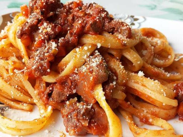 Speghetti al ragù di cinghiale